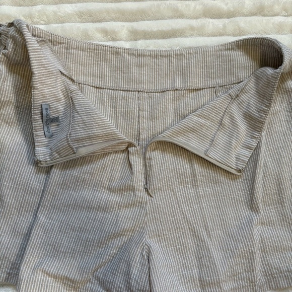 Charlotte Russe Skort with Wrap-Style Tan and White Stripe Women’s Size XL - Picture 5 of 8